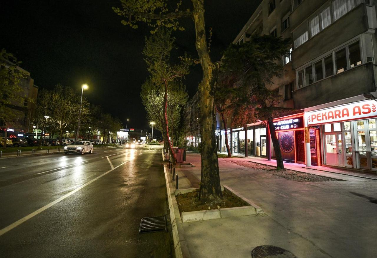 Apartman Centar 2 ポドゴリツァ エクステリア 写真
