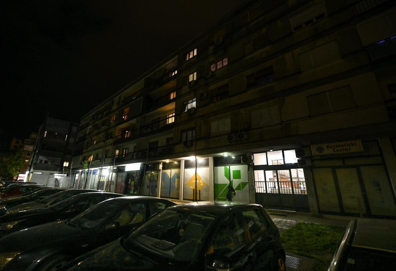Apartman Centar 2 ポドゴリツァ エクステリア 写真